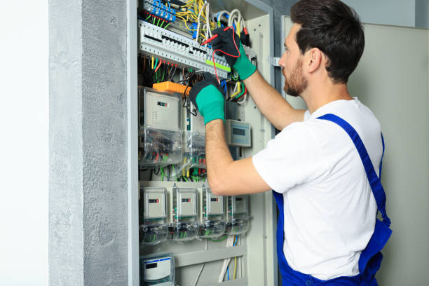 Best Emergency Electrical Repair  in Cowarts, AL